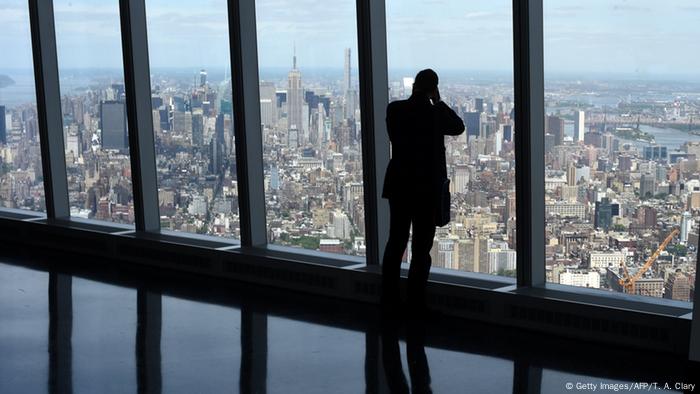 One World Trade Center Schwindel Uber Manhattan Alle Multimedialen Inhalte Der Deutschen Welle Dw 25 05 15