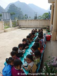 Vietnam Hunger Schulessen