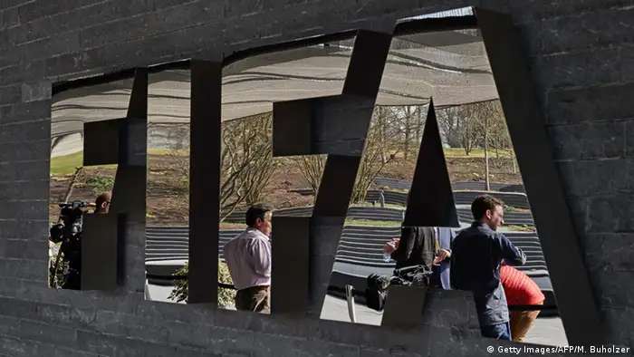 Schweiz FIFA Schriftzug Hauptquartier in Zürich