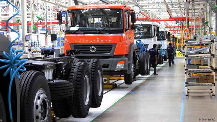 Индия Завод грузовых автомобилей и автобусов Daimler в Ченнаи