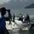 Les garde-côte malaisiens à la recherche de bateaux de migrants clandestins