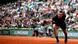 Jo-Wilfried Tsonga spielt eine Rückhand (Foto: EPA/YOAN VALAT dpa Bildfunk) Jo-Wilfried Tsonga spielt eine Rückhand (Foto: EPA/YOAN VALAT dpa Bildfunk)