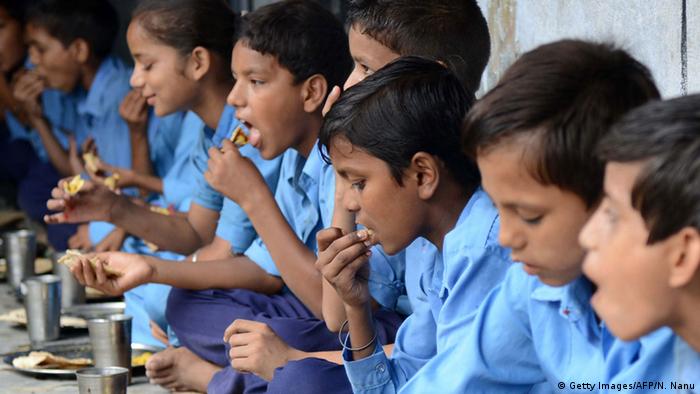 ভারতের মিড ডে মিল ব্যবস্থাপনা