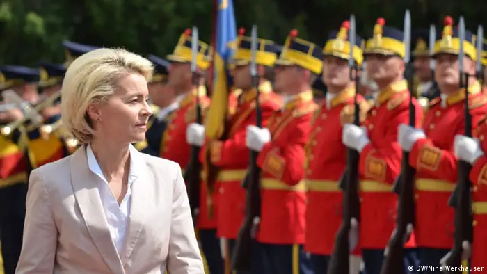 Bundesverteidigungsministerin Ursula von der Leyen in Bukarest