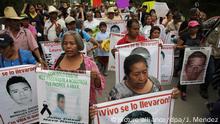 En México no hay democracia, hay una crisis humanitaria