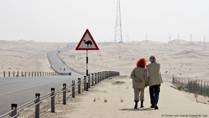 Christo 80. Geburtstag The Mastaba (Christo and Jeanne-Claude/W. Volz)
