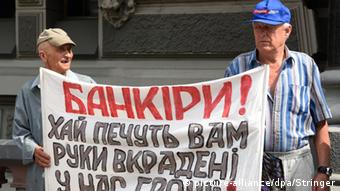 Protest gegen Korruption in Kiew - Foto: picture-alliance/dpa/Stringer