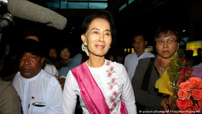 Myanmar Aung San Suu Kyi besucht China