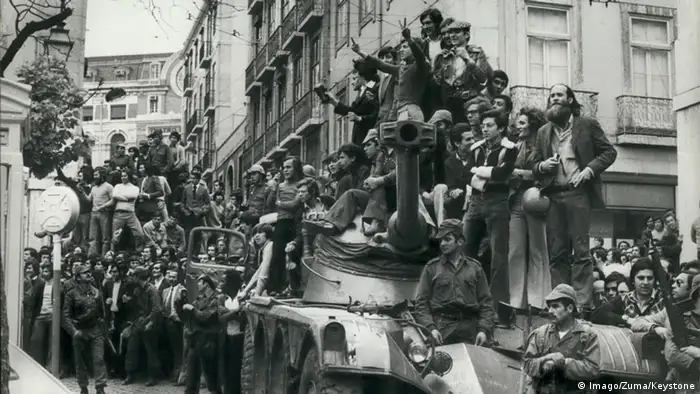 Portugal Lissabon 1974 Nelkenrevolution Soldaten