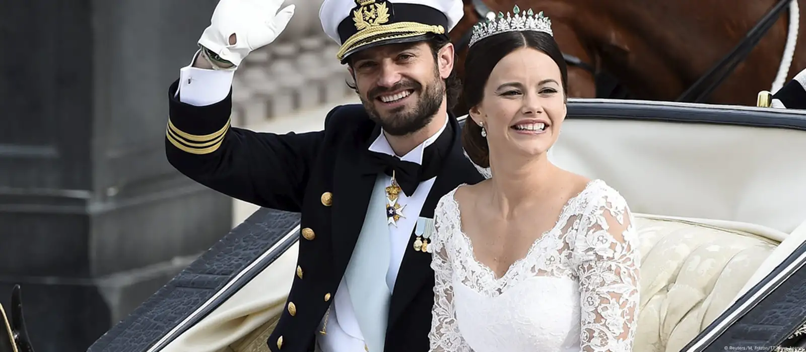 Photo : Sofia Hellqvist, petite amie du prince Carl Philip de Suède,  dévoilait un nouveau tatouage au Théâtre Oscar à Stockholm le 19 décembre  2013 lors de la soirée événement en l'honneur