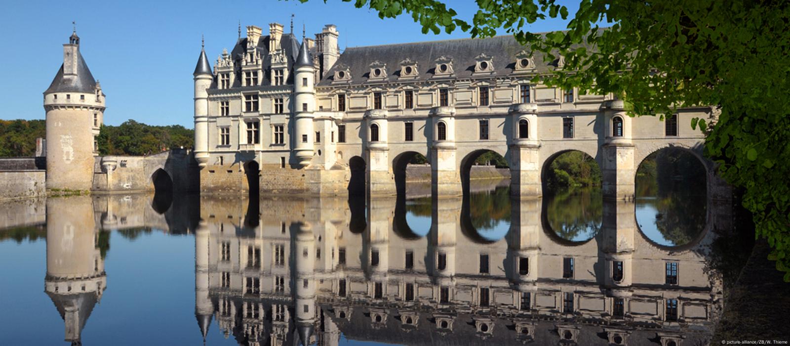 Virtual tours of Loire Valley chateaux – DW – 07/06/2016