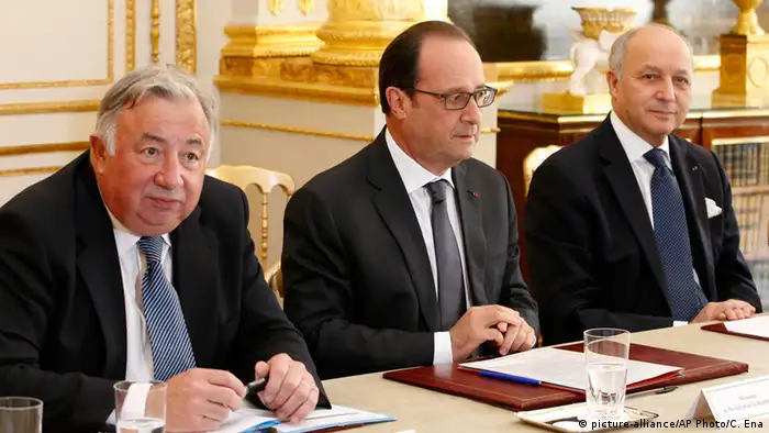 Frankreich Hollande bespricht die NSA Spähaffäre mit seinen Ministern