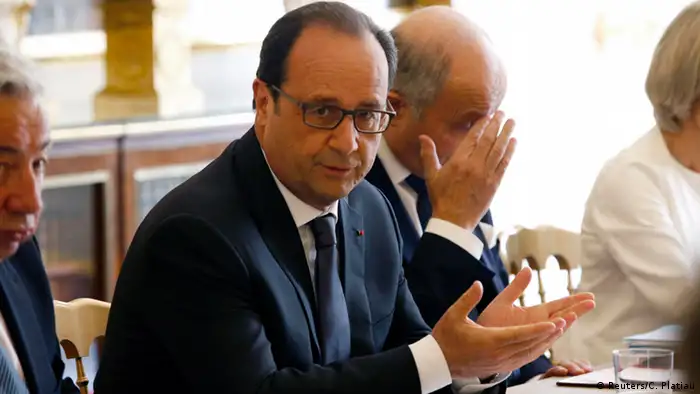 Frankreich Hollande bespricht die NSA Spähaffäre mit seinen Ministern