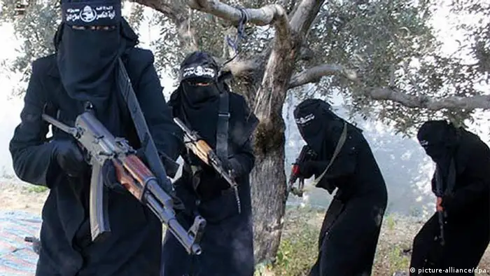 Symbolbild Deutsche Frauen beim IS