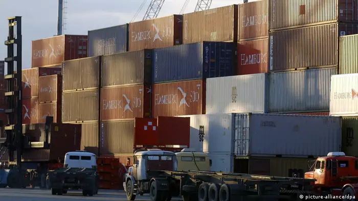 Container im Hafen Santos in Brasilien