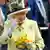 Queen Elizabeth in Berlin am Brandenburger Tor (Foto: Reuters)