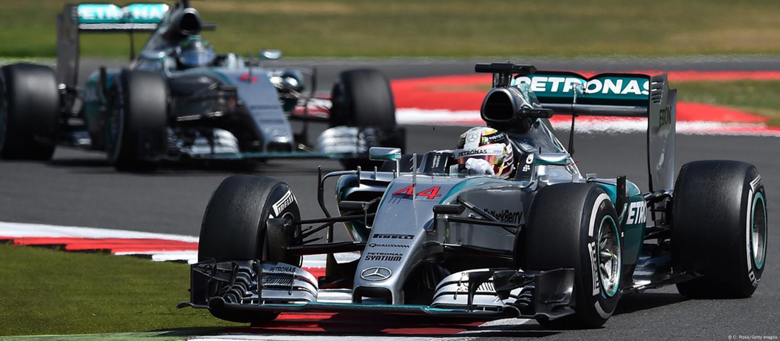 Lewis Hamilton wins British F1 GP from Nico Rosberg at damp Silverstone, British Grand Prix