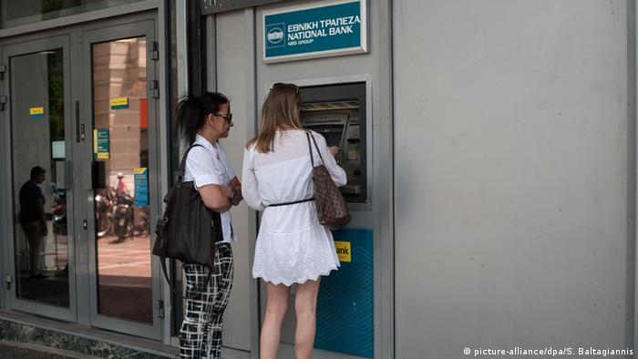 Griechenland Bankautomaten Kunden Athen