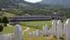 Srebrenica Grabfeld und Chor Superar Srebrenica Grabfeld und Chor Superar
