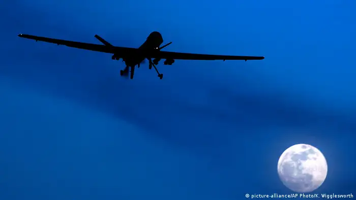 Afghanistan Drohne (picture-alliance/AP Photo/K. Wigglesworth)