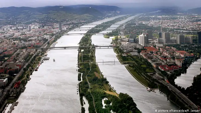 Österreich, Blick auf die Donau
