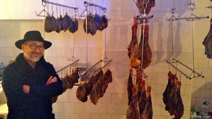 Halal Ham Is Broadening Horizons Europe News And Current Affairs From Around The Continent Dw 18 07 2015