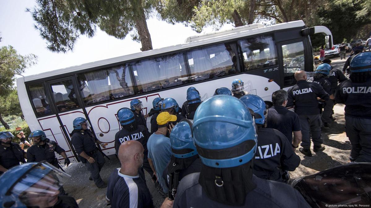 Proteste Gegen Migranten In Italien – DW – 18.07.2015