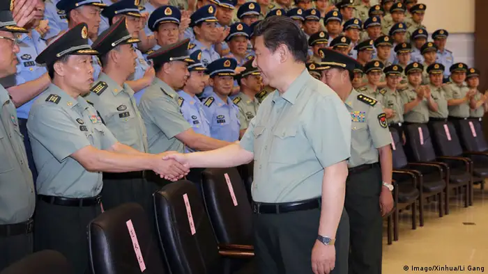 China Xi Jinping Besuch bei der Armee