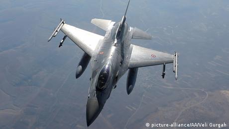 Чрез сделката за F 16 България си купува сигурност и циментира