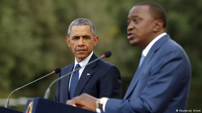 Barack Obama in Kenia mit Präsident Uhuru Kenyatta bei gemeinsamer Konferenz in Nairobi