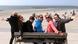 Junge Frauen lachen auf der Strandpromenade der ostfriesischen Insel Borkum 
Foto: Ingo Wagner/dpa
