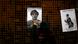Eine Frau berührt das Foto des 1986 ermordeten Rodrigo Rojas - Foto: Ivan Alvarado (Reuters) Eine Frau berührt das Foto des 1986 ermordeten Rodrigo Rojas - Foto: Ivan Alvarado (Reuters)