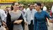 US-Schauspielerin Angelina Jolie mit Oppositionspolitikerin Aung San Suu Kyi in Myanmar (Foto: picture alliance/dpa/N. C. Naing) US-Schauspielerin Angelina Jolie mit Oppositionspolitikerin Aung San Suu Kyi in Myanmar (Foto: picture alliance/dpa/N. C. Naing)