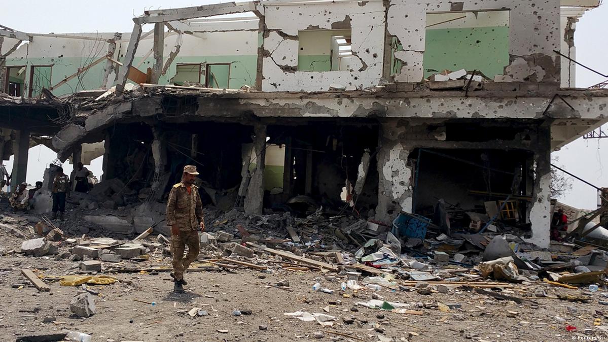 Blast destroys Aden intelligence HQ – DW – 08/22/2015