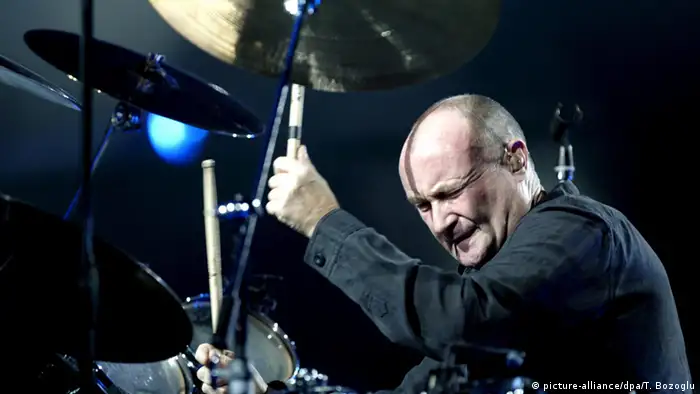  Phil Collins am Schlagzeug