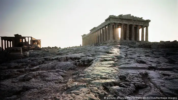 Symbolbild Griechenland einigt sich mit Gläubiger-Unterhändlern auf Reformen Griechenland Akropolis Sonnenaufgang