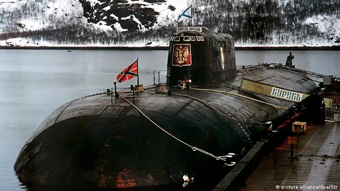 Kursk U-Boot Unterseeboot Russland (picture-alliance/dpa/Str)
