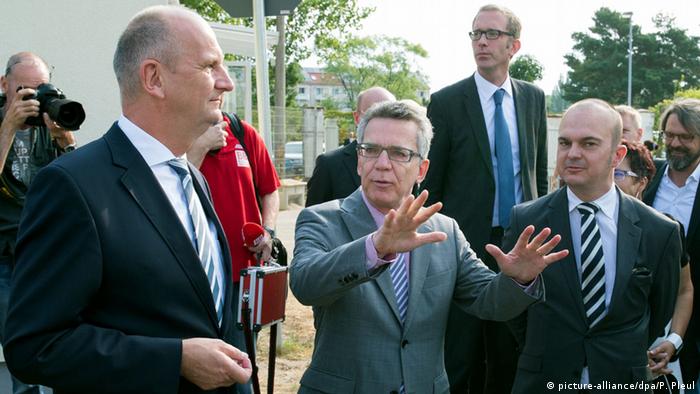 Eisenhüttenstadt Erstaufnahmestelle für Asylbewerber de Maiziere