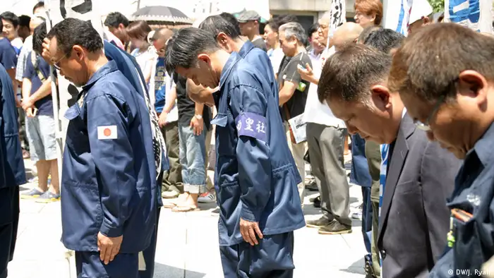 Japan 70 Kriegsende Yasukuni Schrein Kult