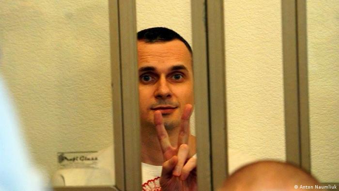 Олег Сенцов во время судебного заседания в Ростове-на-Дону