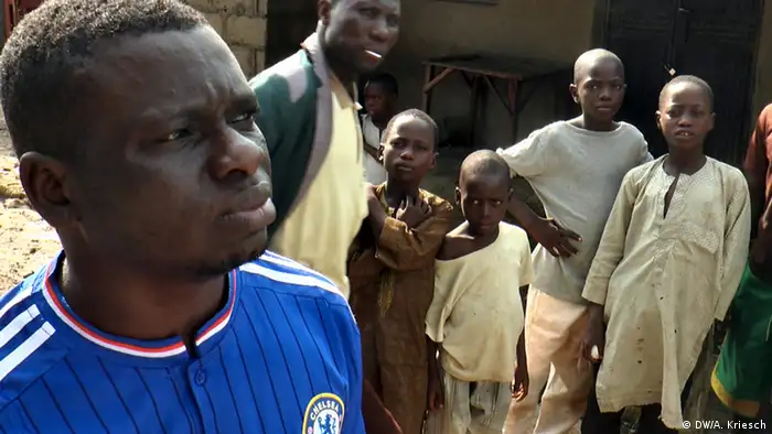 Tödliche Kinderarbeit in Nigeria Mehr Minen statt Reaktionen