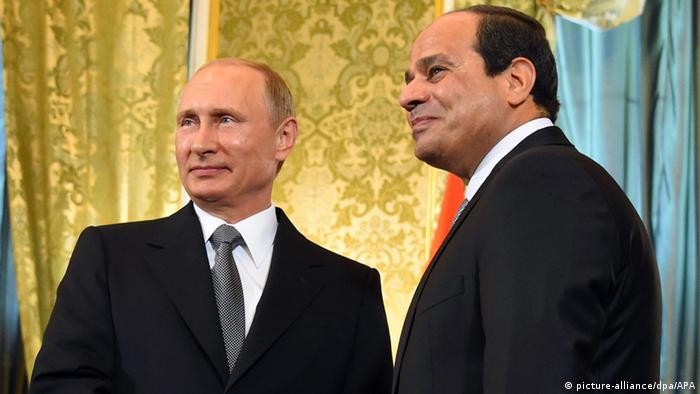 Moskau - Wladimir Putin und Abd al-Fattah as-Sisi im Kreml