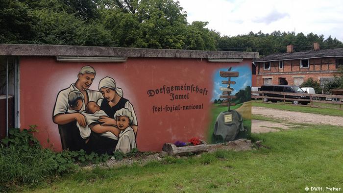 Völkische Ideologie und rechte Parolen: das norddeutsche Dorf Jamel in Mecklenburg Vorpommern (Foto: DW)