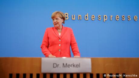 Deutschland PK Merkel (Reuters/H. Hanschke)