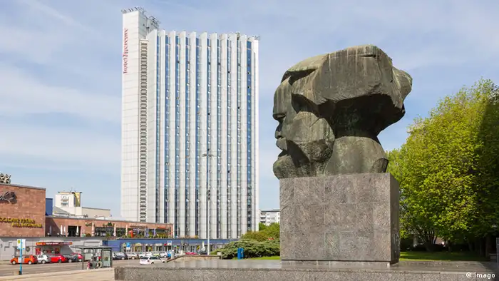 Deutschland Chemnitz Karl Marx Denkmal (Foto: imago)