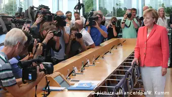 Deutschland Berlin Jahrespressekonferenz Bundeskanzlerin Merkel