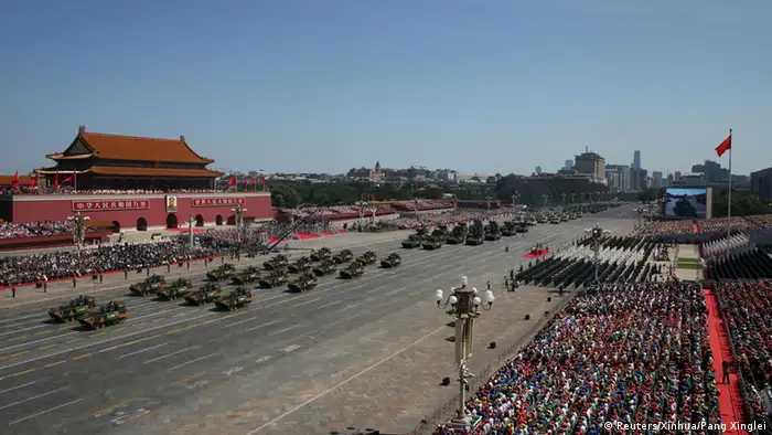 China Militärparade in Peking 70. Jahrestag Ende 2. Weltkrieg Bildergalerie