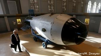 Moskau Ausstellung 70 Jahre Atomindustrie Zar-Bombe AN-602 Wasserstoffbombe