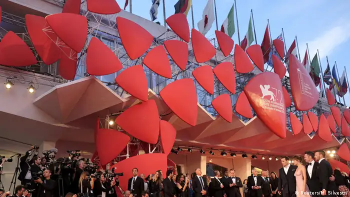 Italien 72. Filmfestspiele in Venedig Roter Teppich Symbolbild