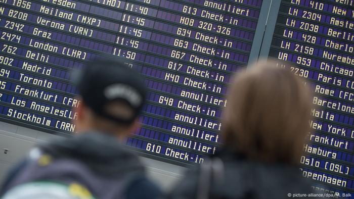 BdT Streik der Lufthansa-Piloten (picture-alliance/dpa/M. Balk)